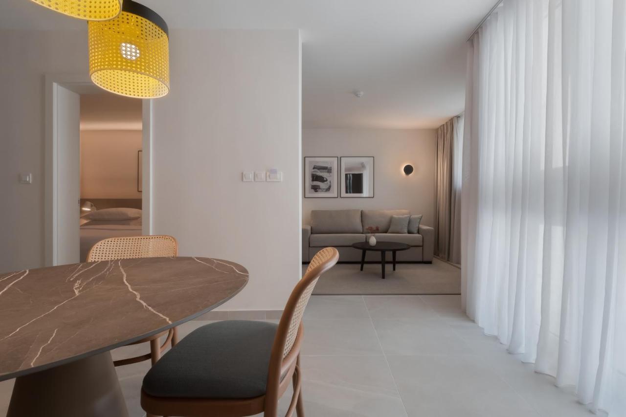 Family Room Plus - Annex building