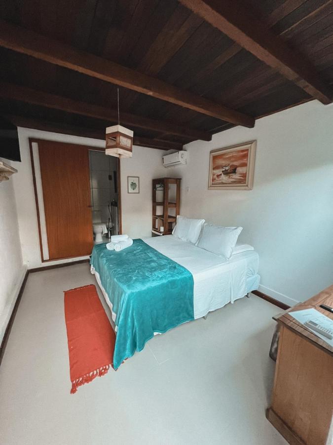 Quarto Duplo