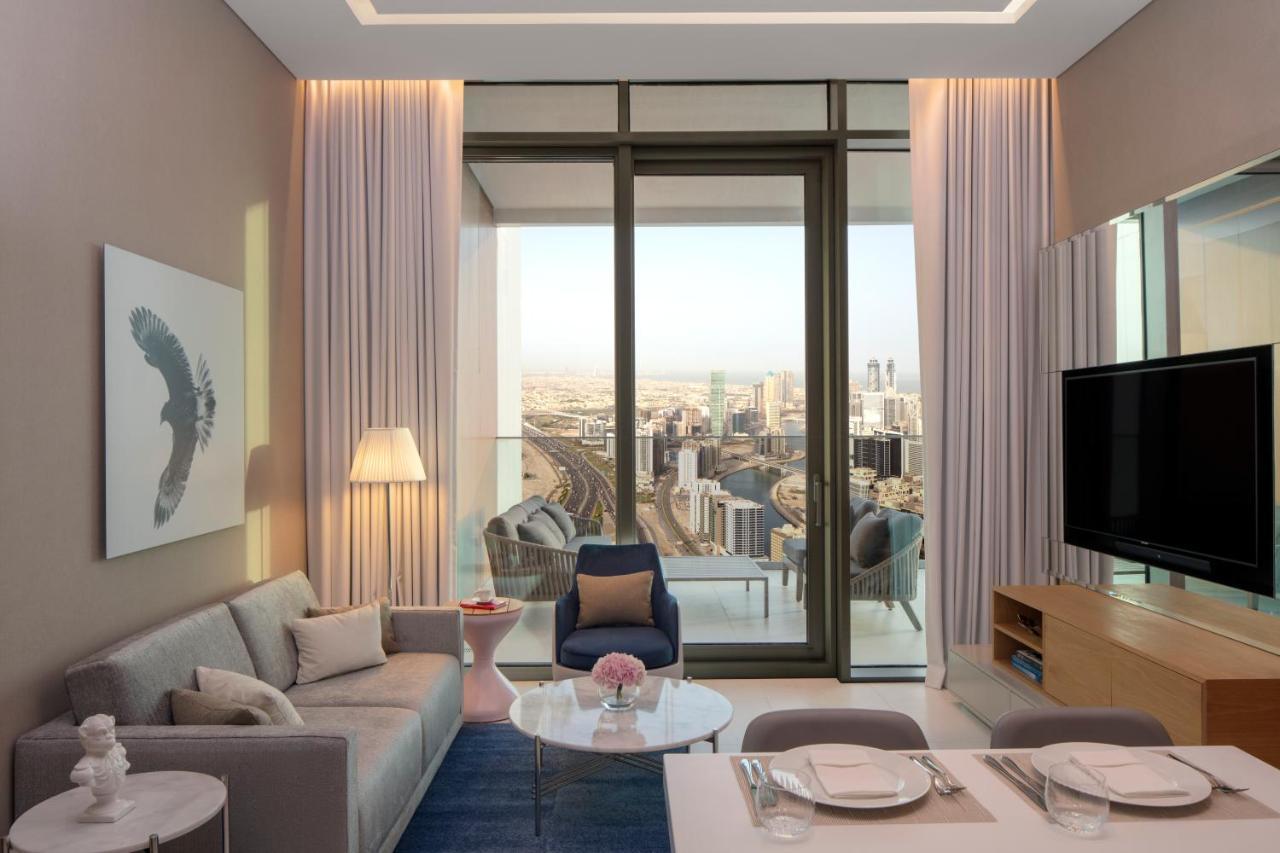 Prime Living One-Bedroom King Balcony