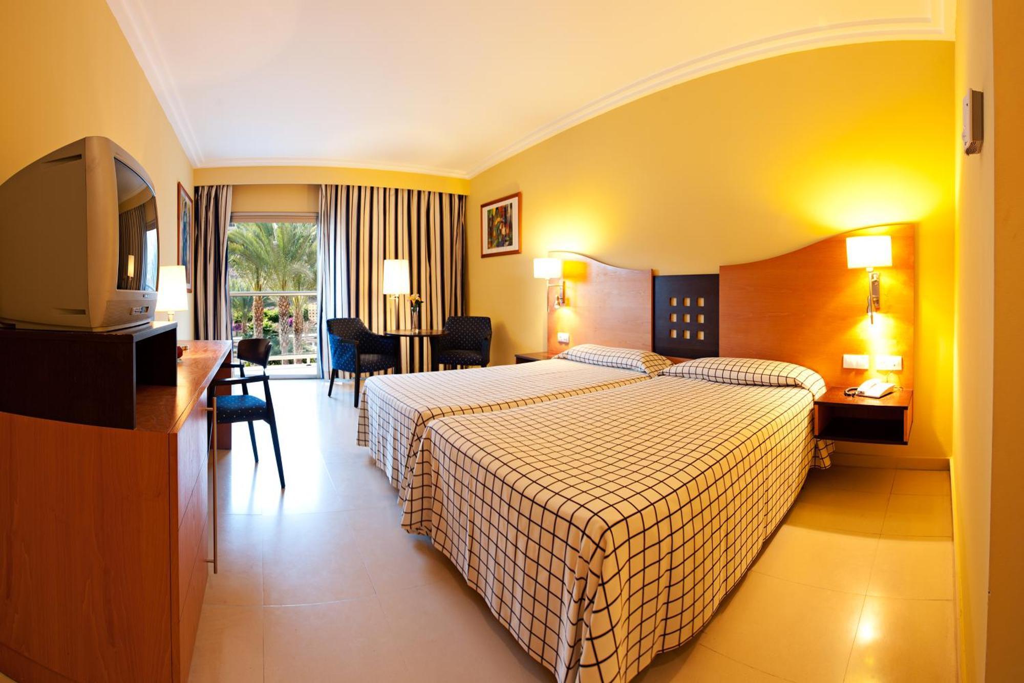 Habitación Doble con vistas al jardín