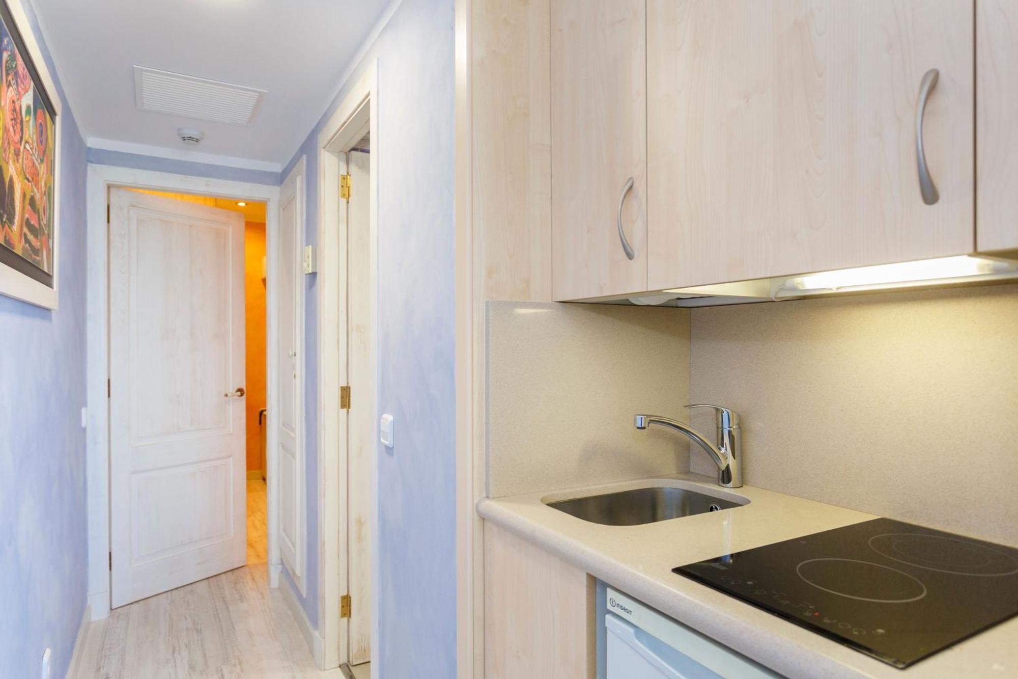 Appartement met 1 Slaapkamer en Uitzicht op het Zwembad