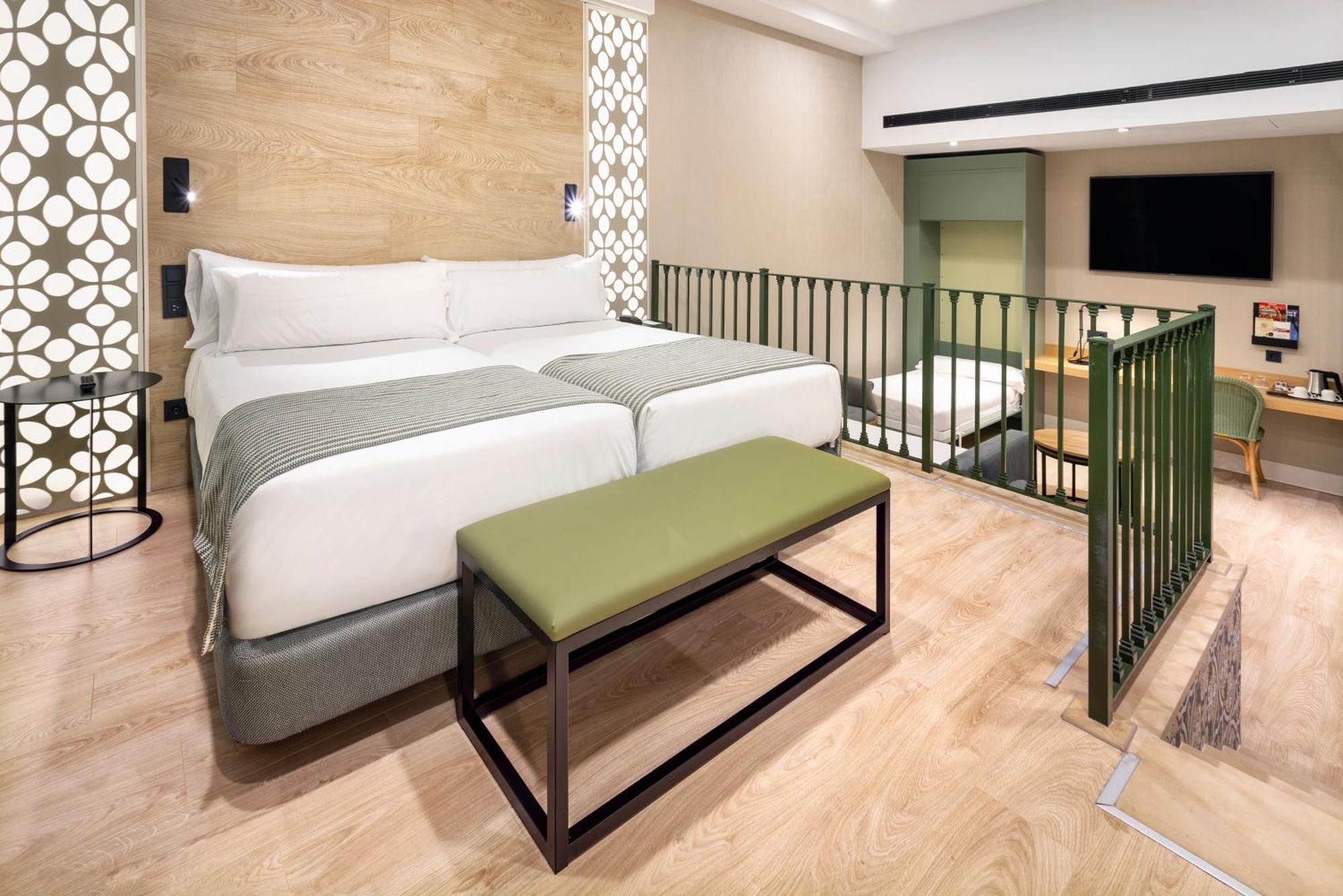 Courtyard Suite with Spa Access,1272691066:JPEG