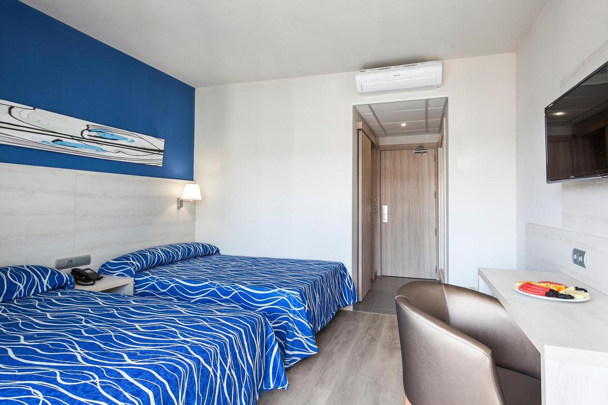 Quarto Duplo
