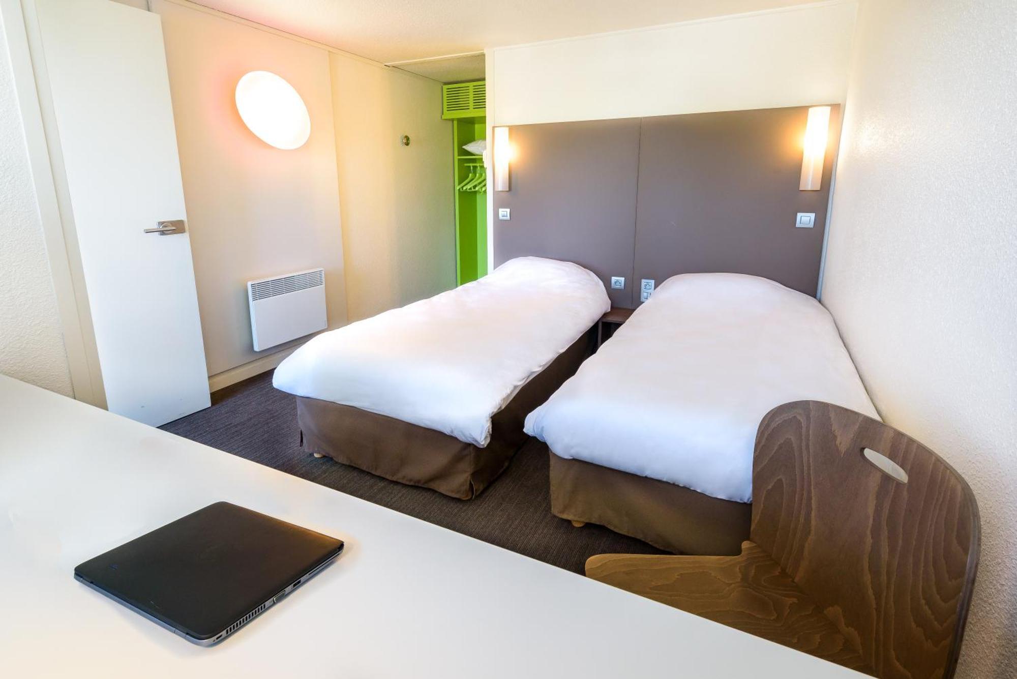 Standard Twin Room,1273578295:JPEG