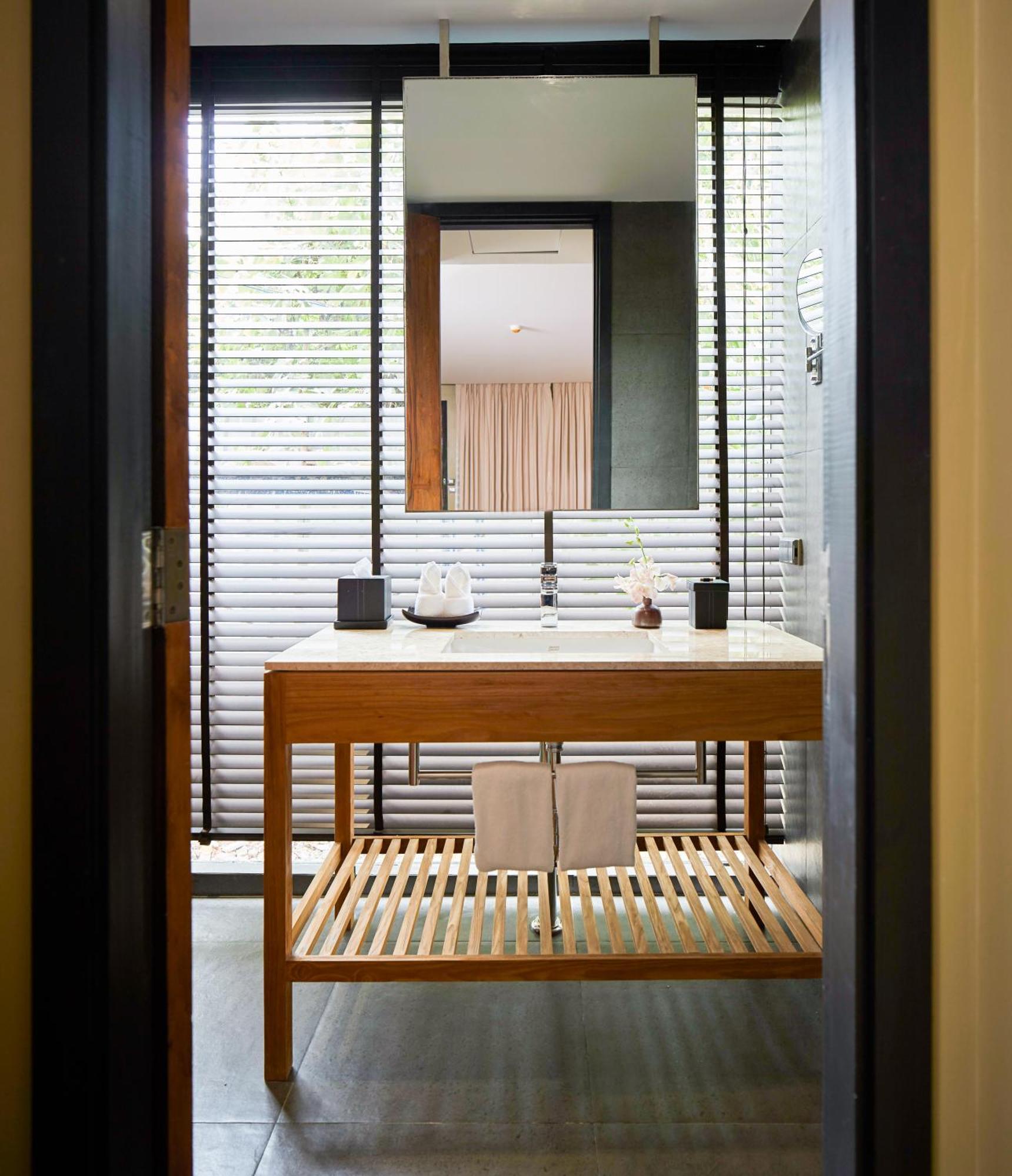 Deluxe Garden View ( 24 hours Use of Room ),1520433790:JPEG