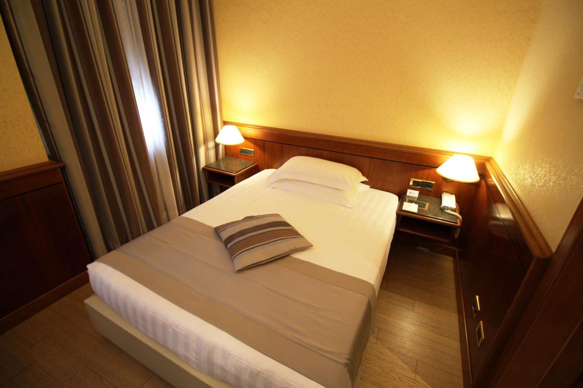 Single Room,1274601004:JPEG