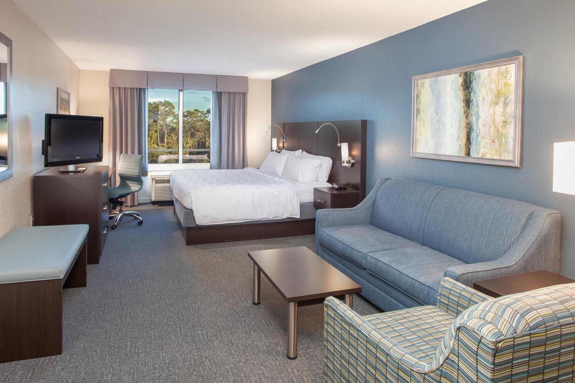 Standard King Room