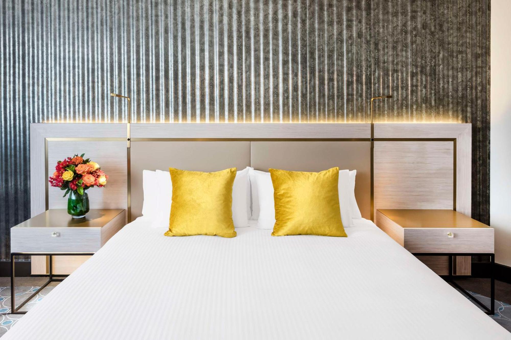 Premier Kamer met queensize bed - Uitzicht op Atrium