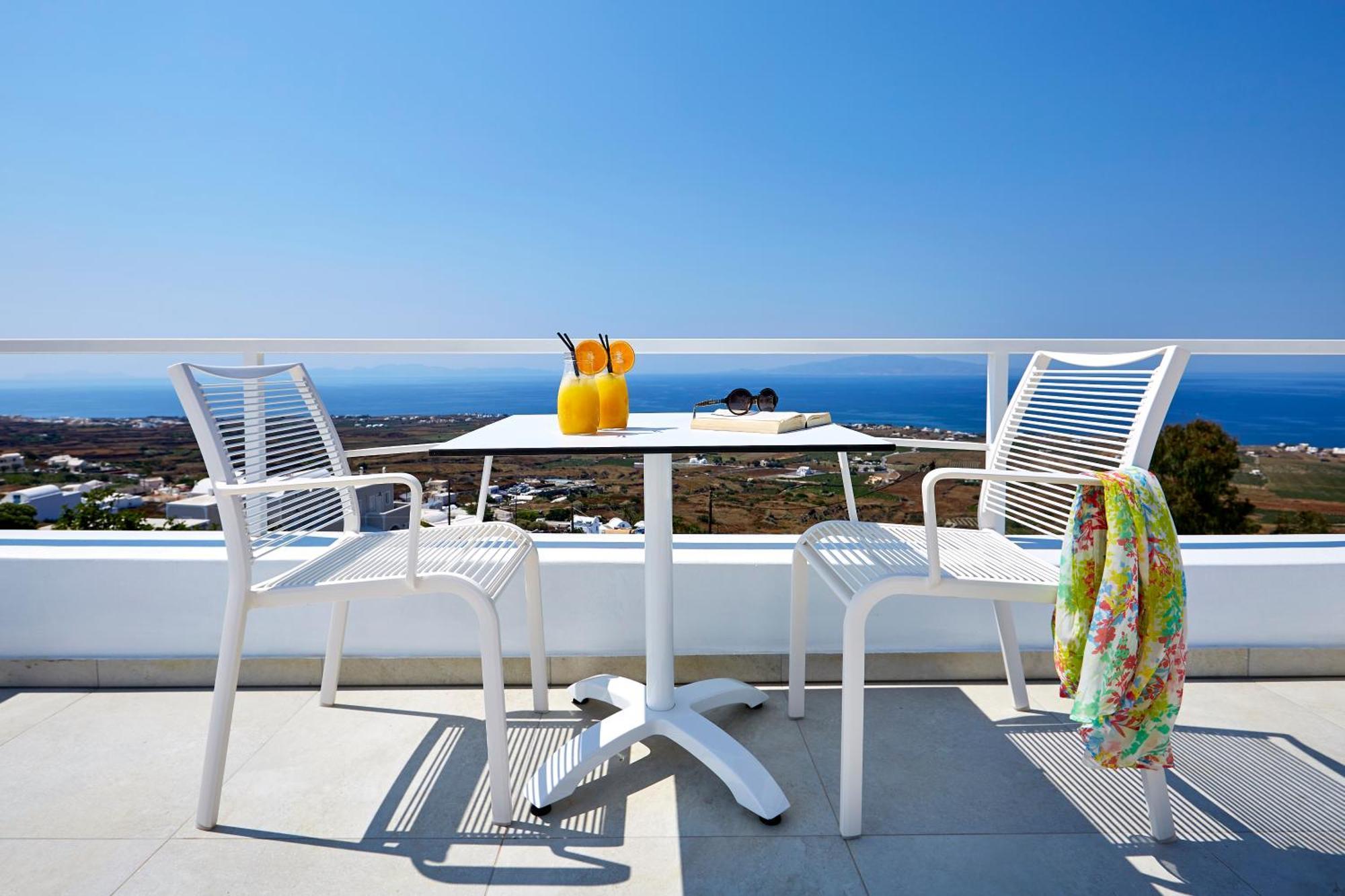 Maisonette with outdoor Jacuzzi,1278971968:JPEG