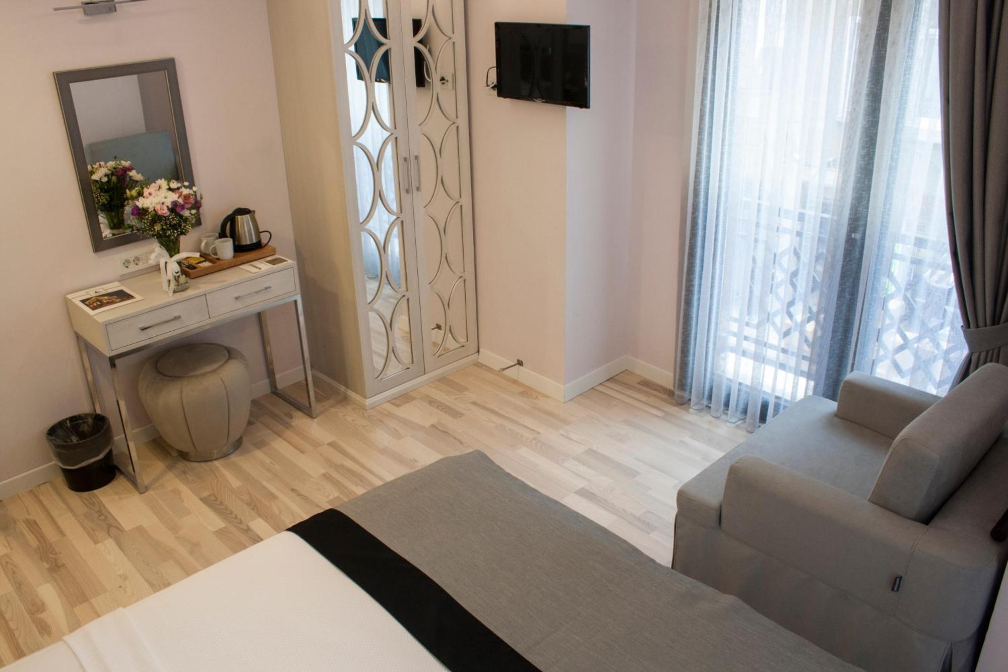 Superior Triple Room,1279856017:JPEG