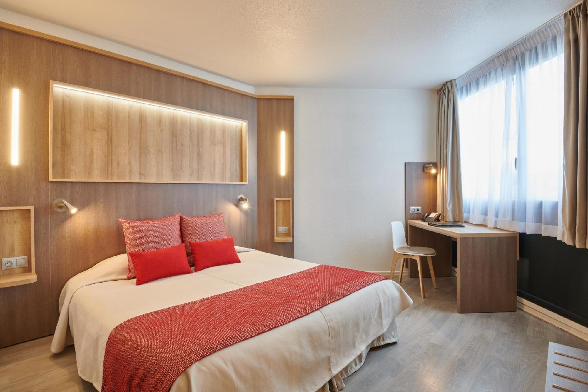 Double Room with River View,1280818990:JPEG