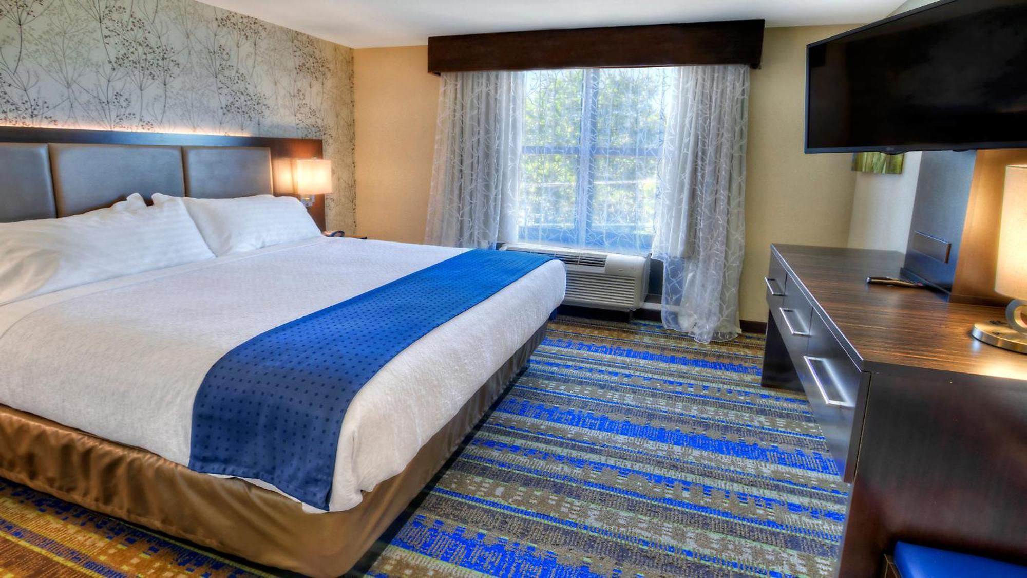 Two-Bedroom King Suite with Sofa Bed