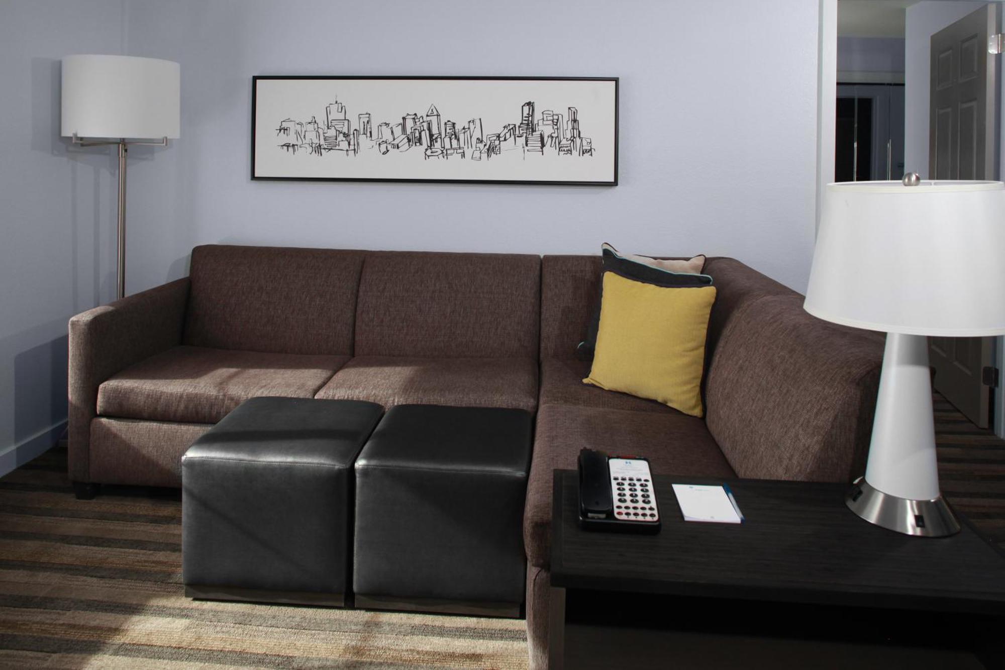 One-Bedroom King Suite,1282463236:JPEG
