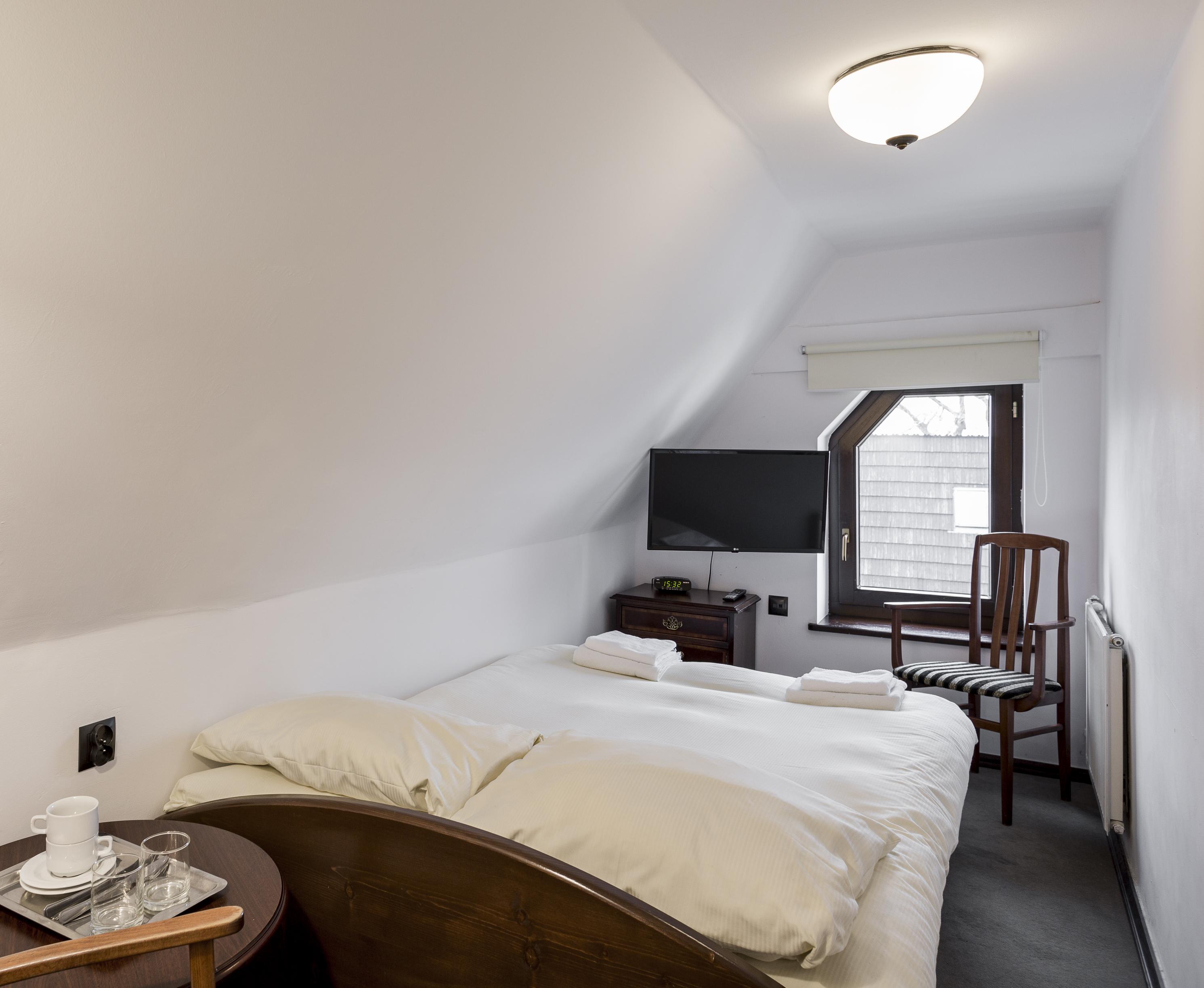 Economy Single Room