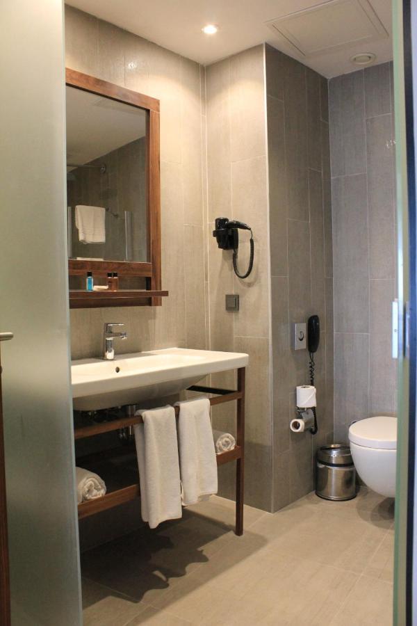 Superior Double Room,1371251084:JPEG
