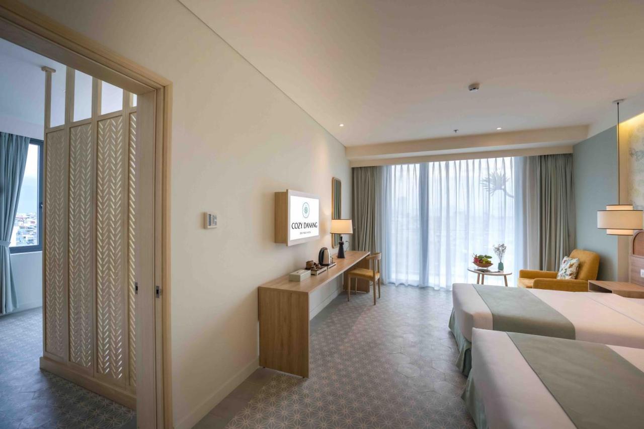 Family Suite with Balcony - Free One-way Airport Transfer,1296360649:JPEG