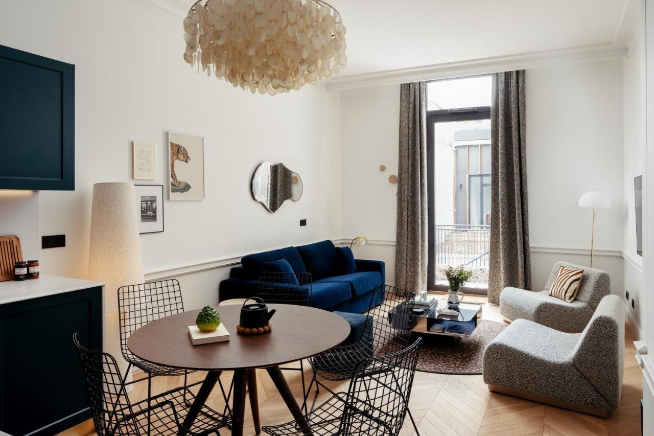 Appartamento con 2 Camere da Letto e Vista Giardino