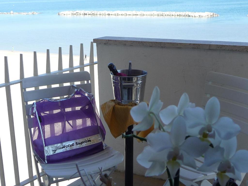 Camera Matrimoniale/Doppia con Letti Singoli con Vista Mare