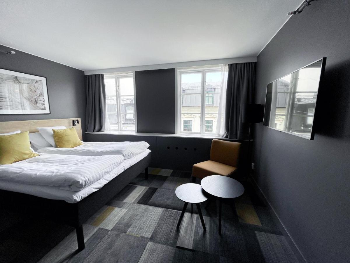 Habitación Estándar con cama grande - No fumadores