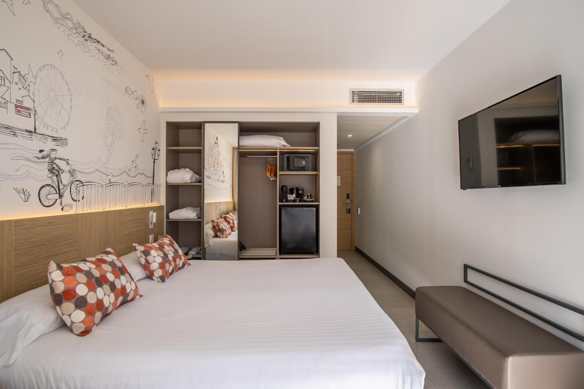 Premier Double Room side Sea View