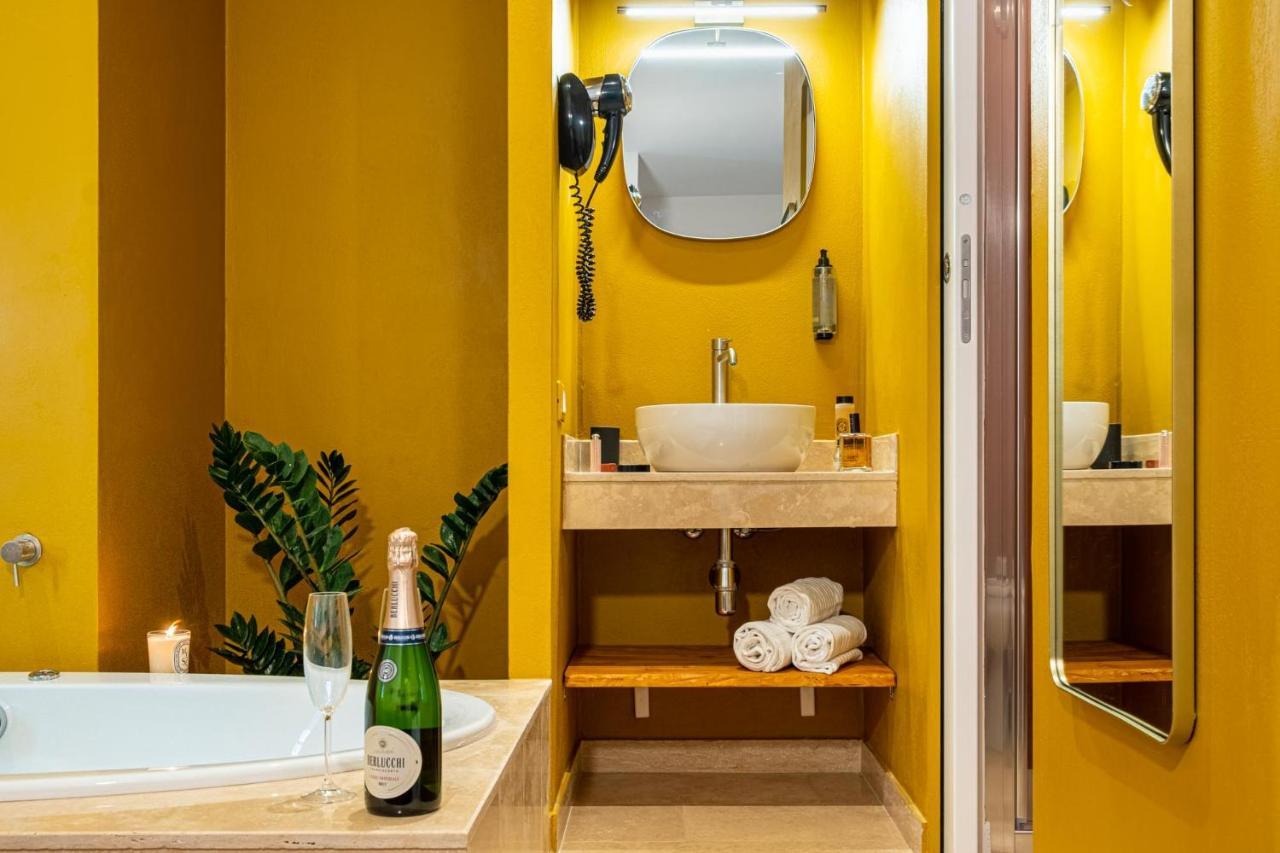 Habitación Triple con vistas a la ciudad
