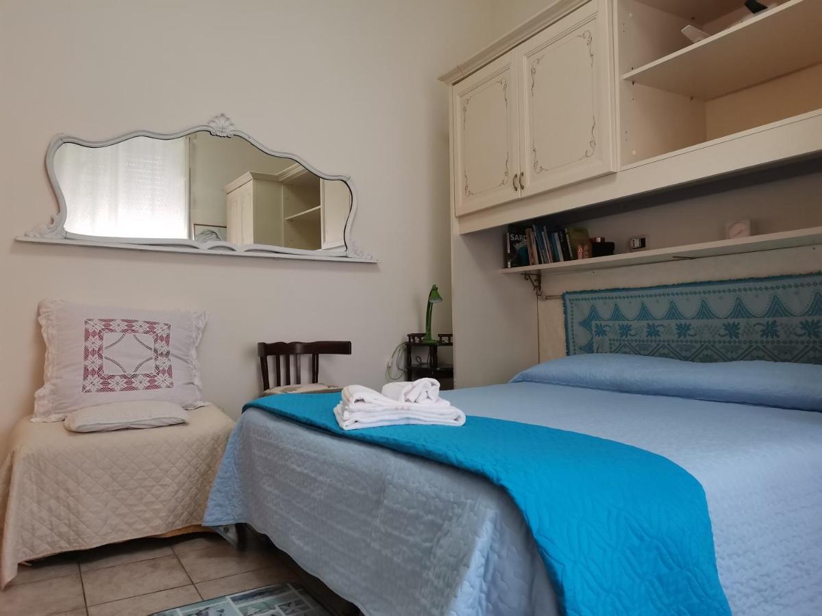 Double or Twin Room Private Bathroom