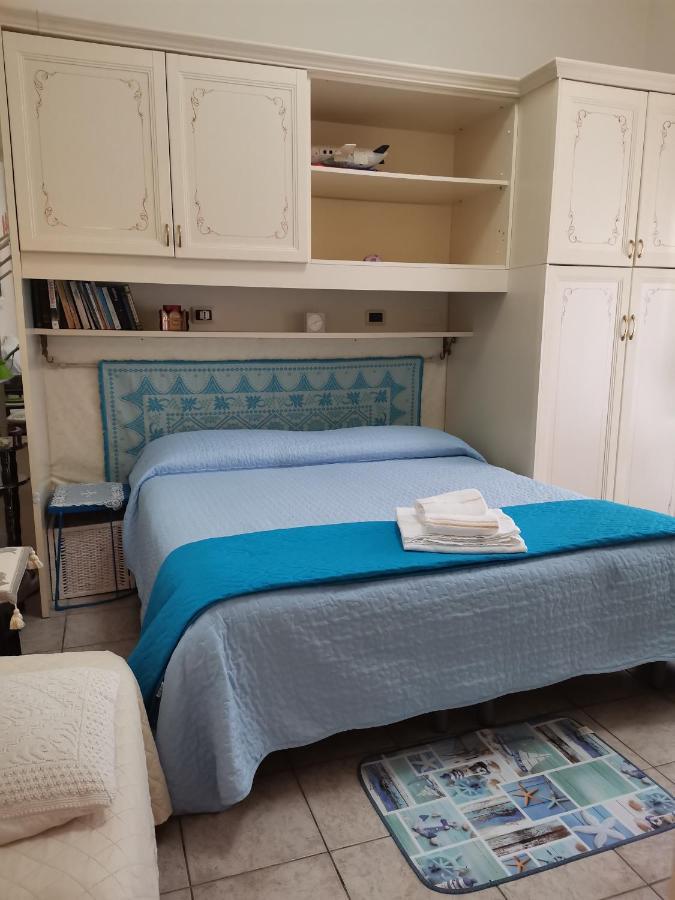Double or Twin Room Private Bathroom