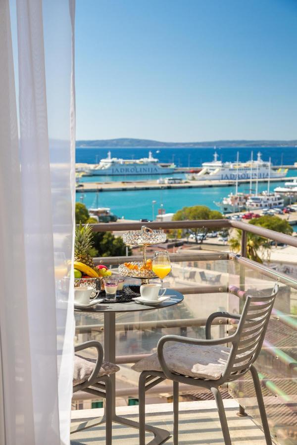 Comfort Tweepersoonskamer met 1 of 2 Bedden, Uitzicht op Zee en een Balkon