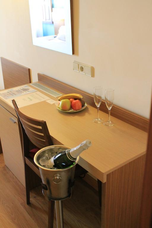 Double or Twin Room,291094752:JPEG