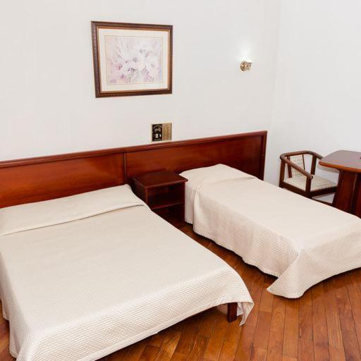 Standard Single Room,1341818504:JPEG