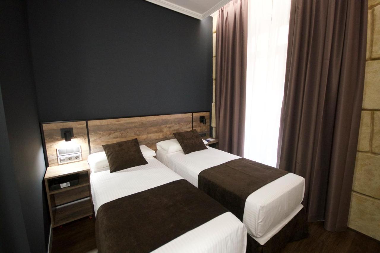 Twin Room Plus with City View,1349823391:JPEG