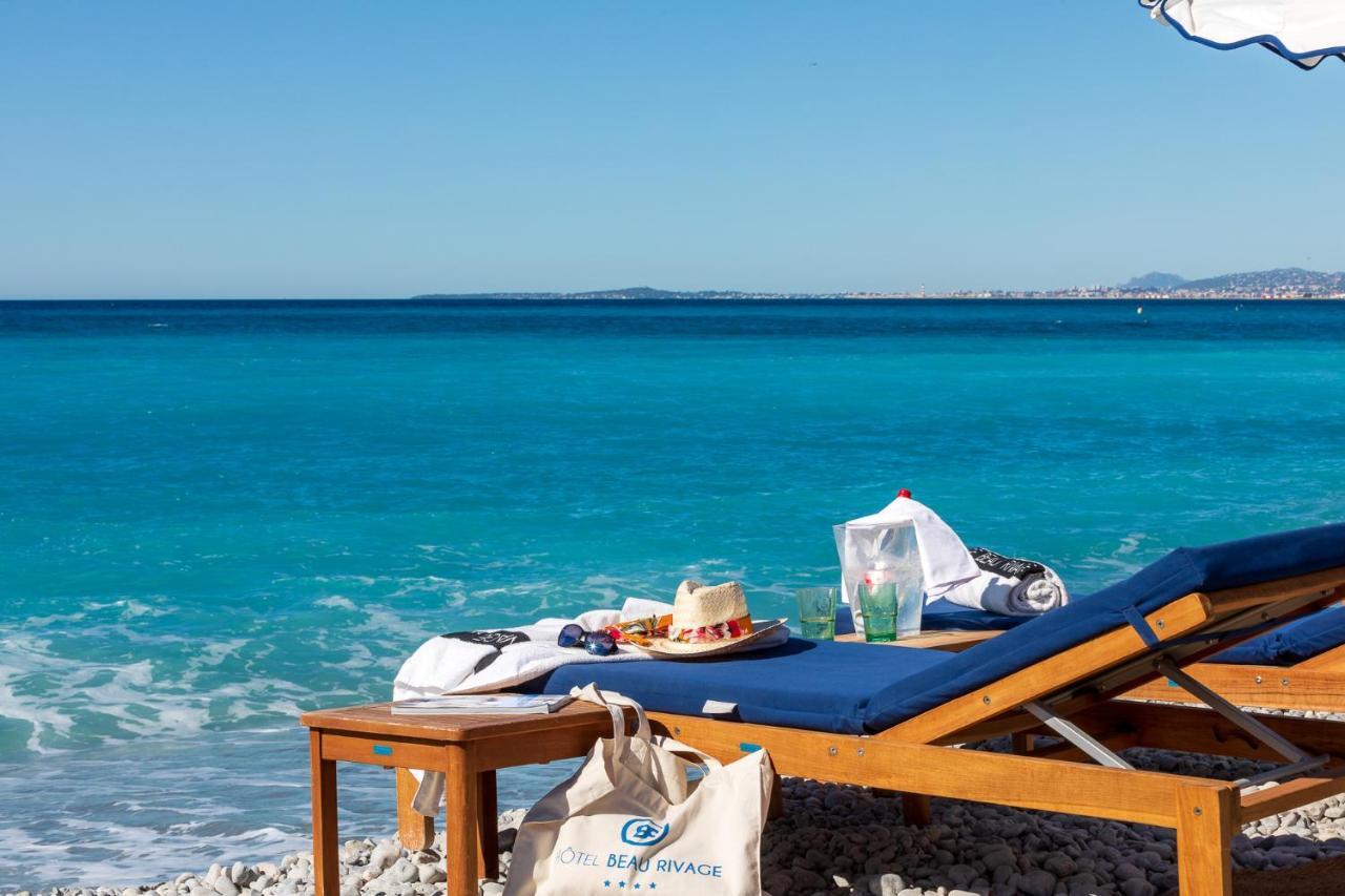Camera Superior Matrimoniale o Doppia con Letti Singoli con Pacchetto Spiaggia
