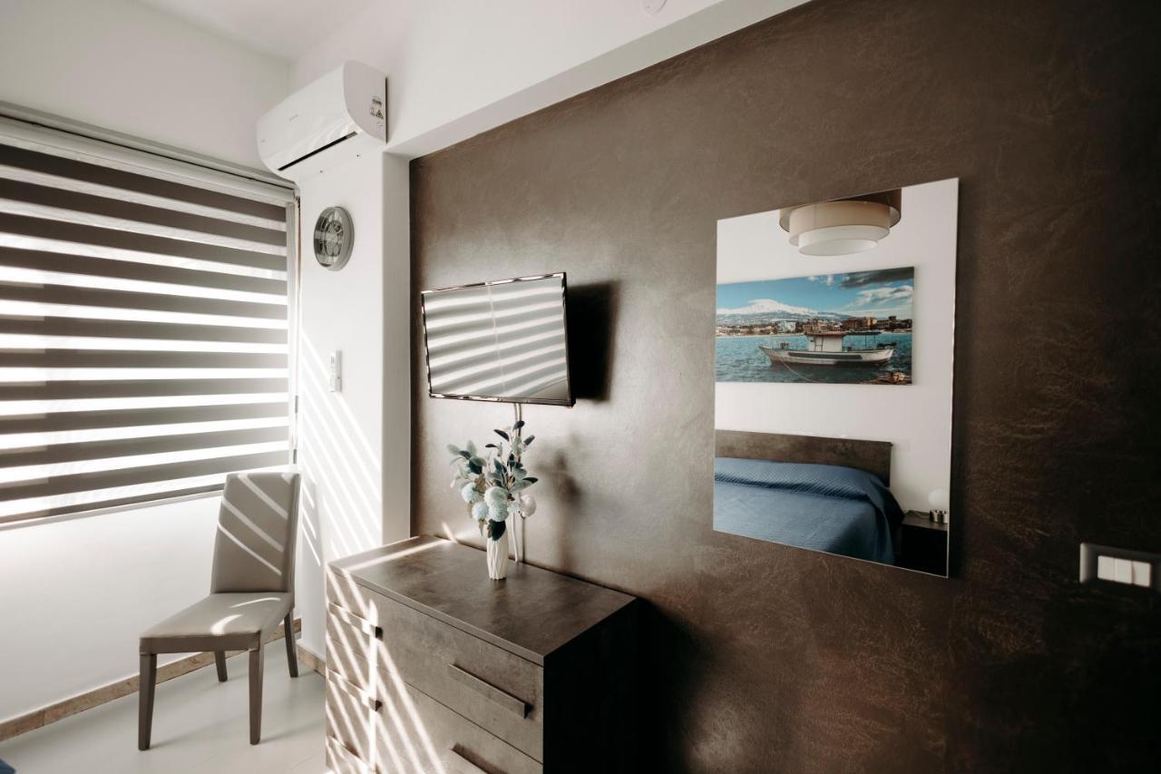 Large Double Room,1351503611:JPEG
