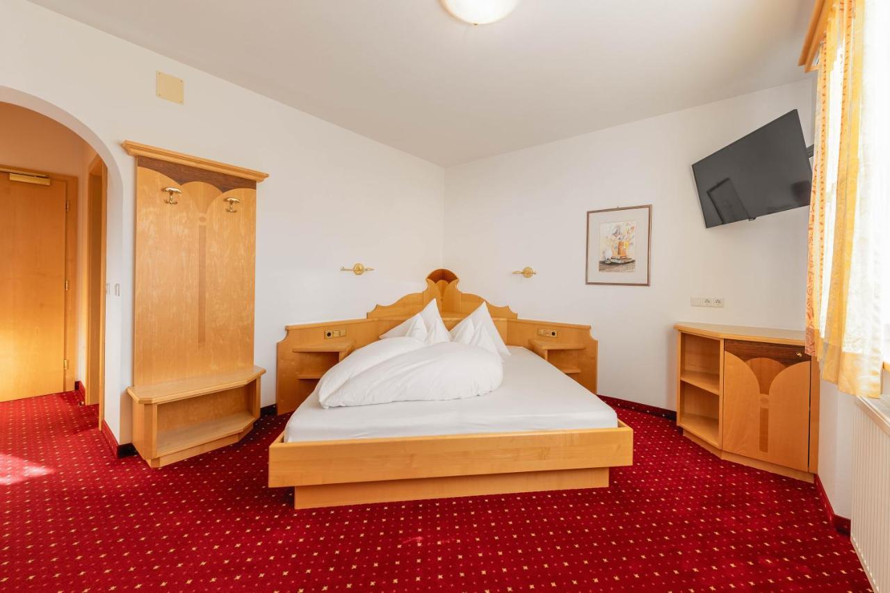 Standard Double Room,1676784507:JPEG