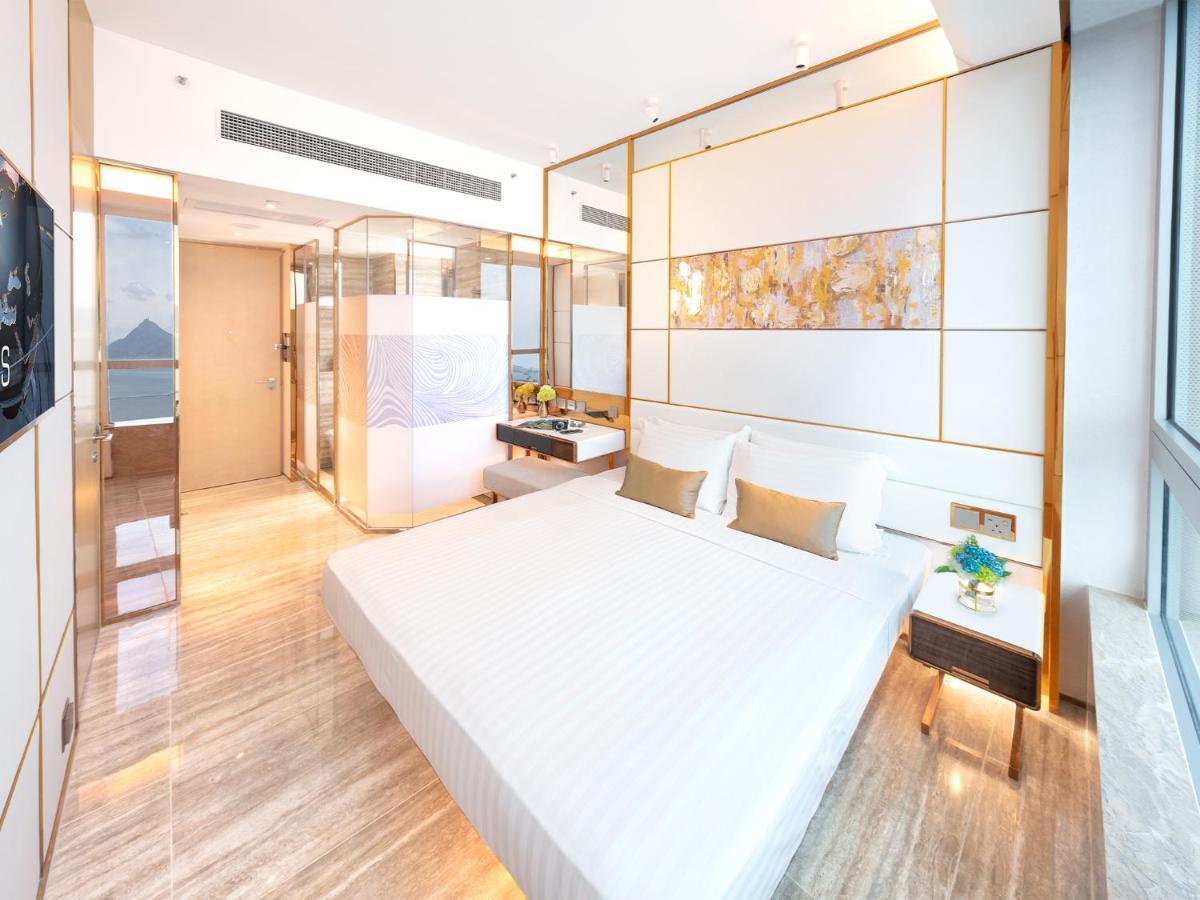 Premier Garden View Room
