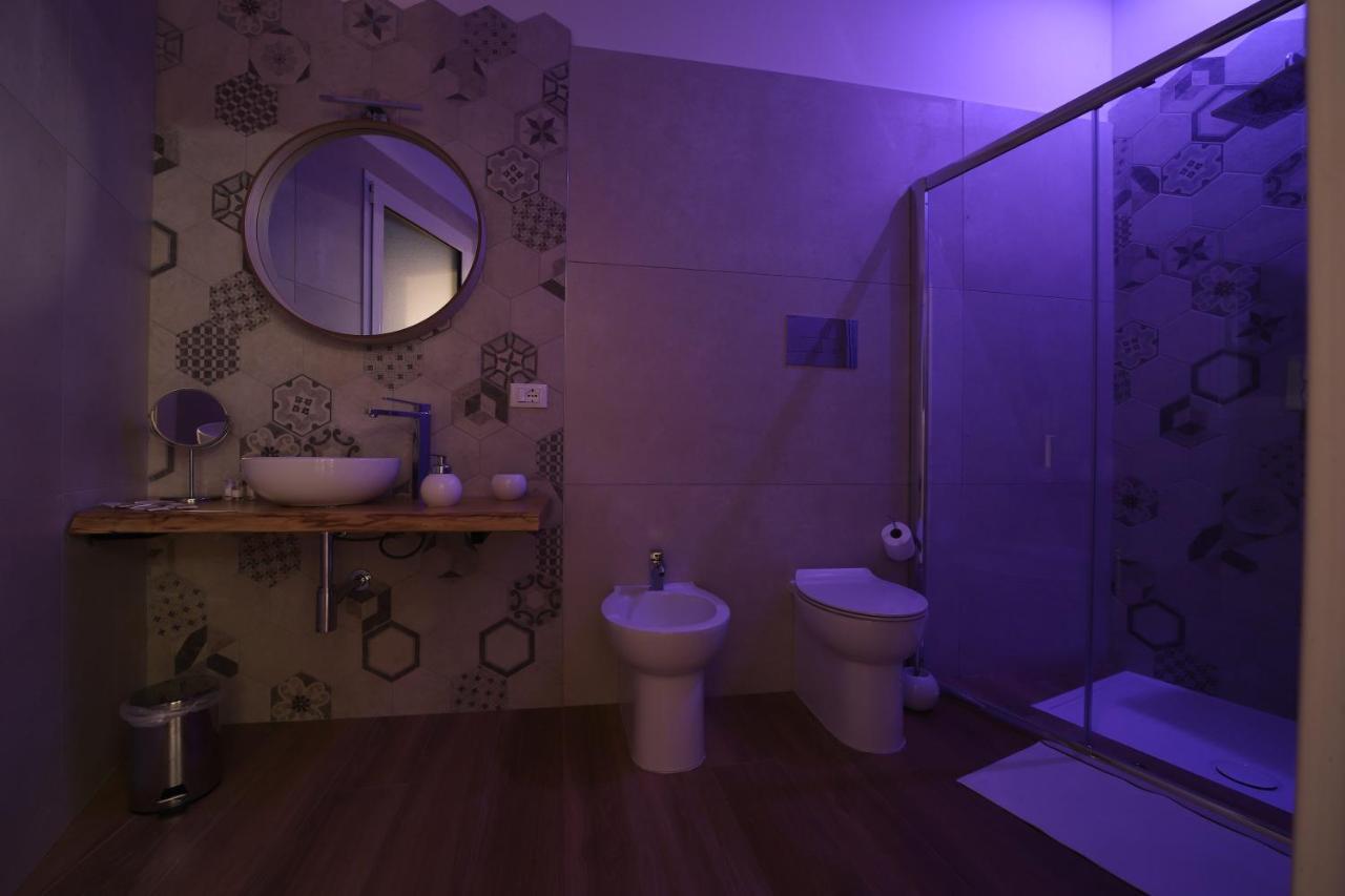 King Room Spa Bath