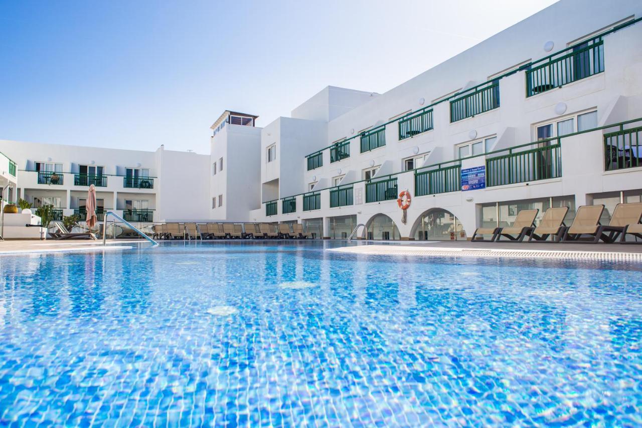 Apartment Pool View