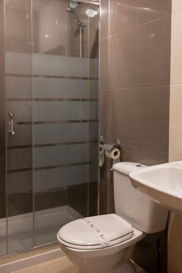 Single Room,1388643668:JPEG