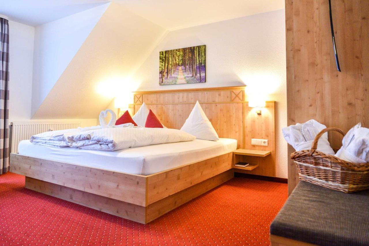 Standard Double Room,1397813180:JPEG