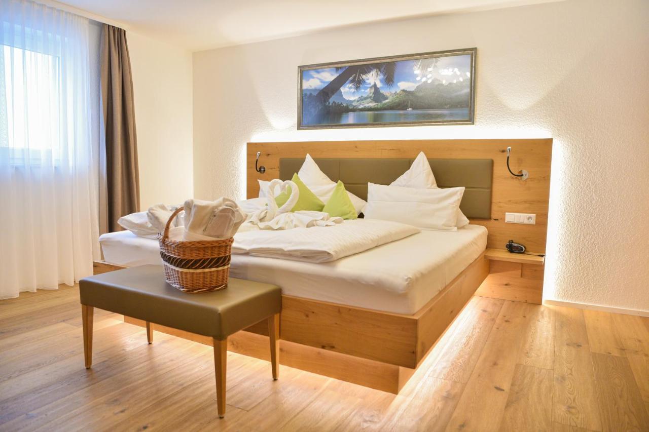 One-Bedroom Suite Balcony,1392483938:JPEG