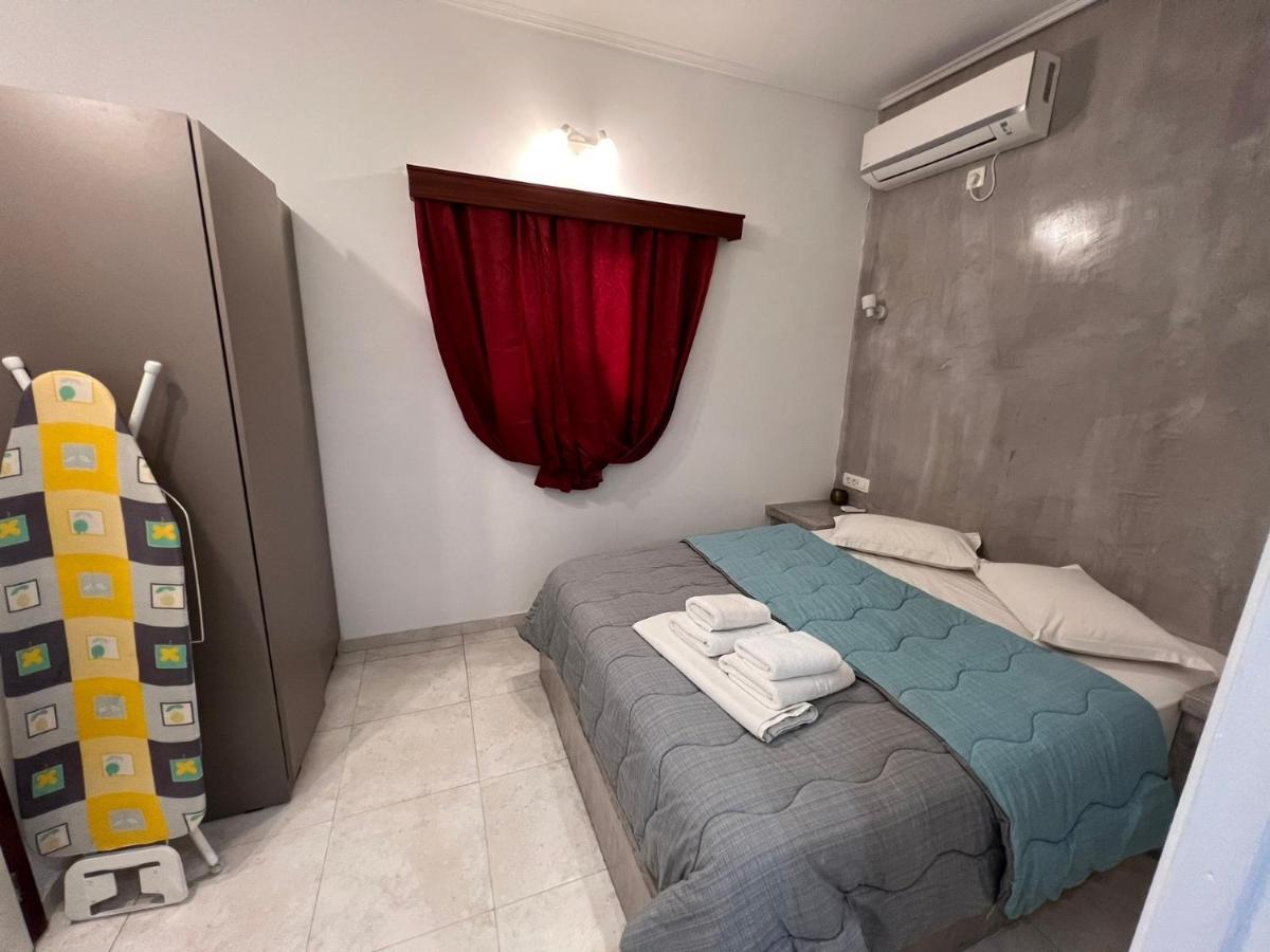 Two bedrooms apartment 6 car rental