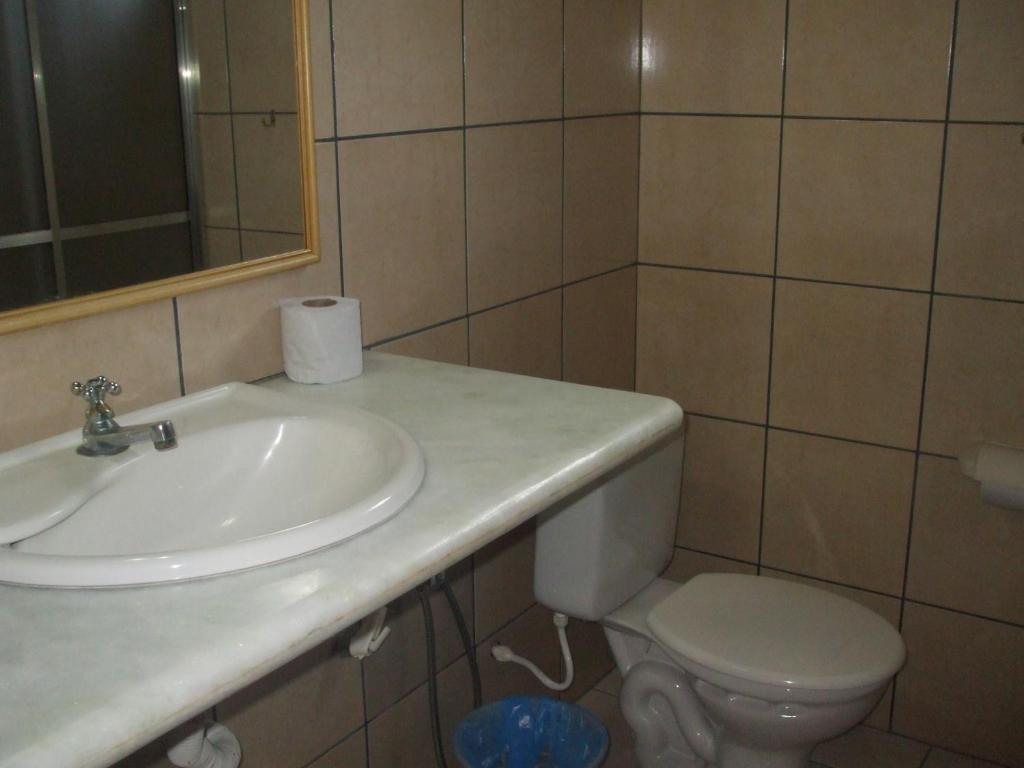 Standard Family Room,44046082:JPEG