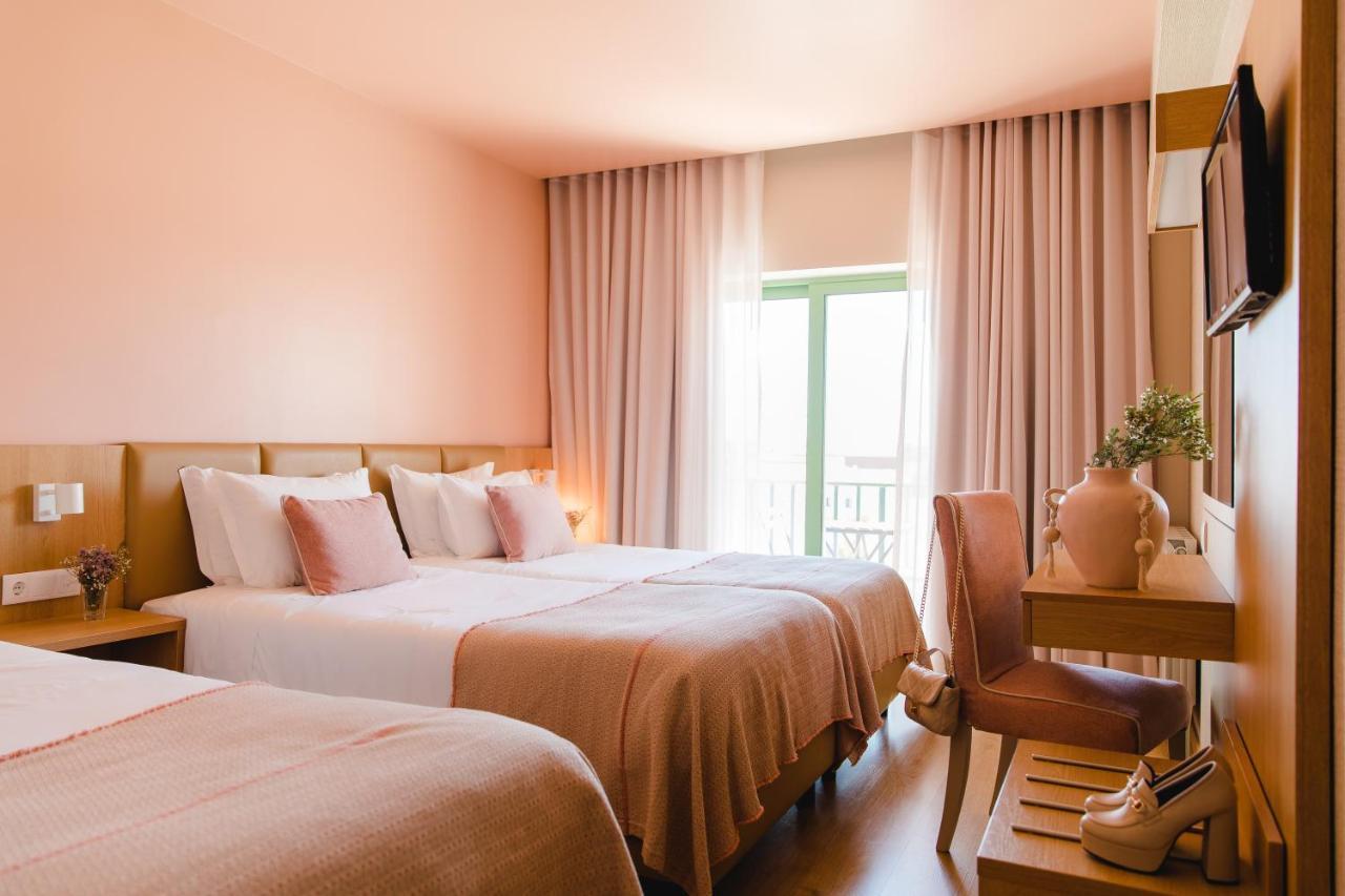 Double or Twin Room with Extra Bed,1403693978:JPEG