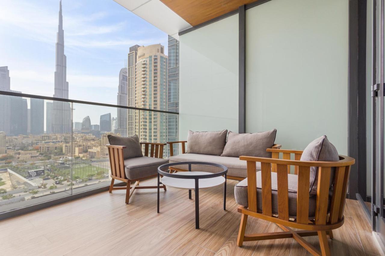 Luxe Kamer met Kingsize Bed en Balkon/Kitchenette - Rookvrij - Uitzicht op Burj Khalifa