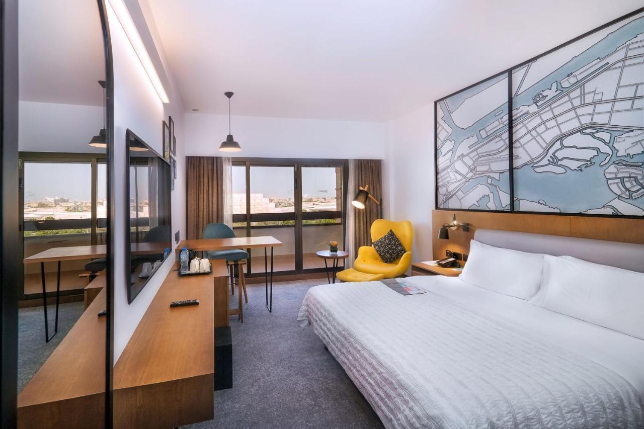Habitación Deluxe con balcón y vistas al mar - Cama extragrande