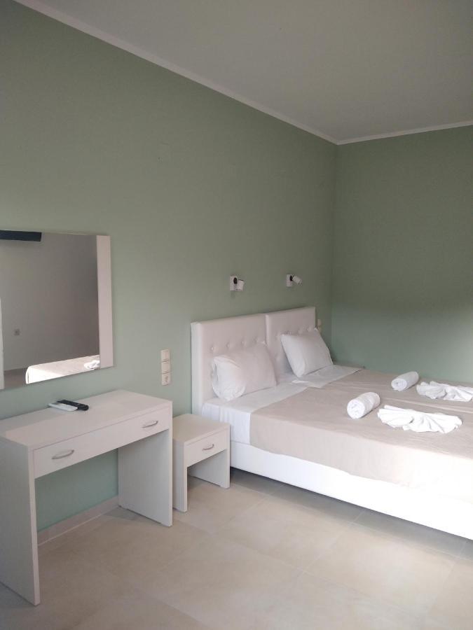 Studio met Kingsize Bed en Slaapbank