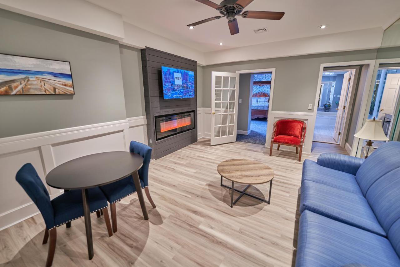 Plaza Suite,1409774444:JPEG