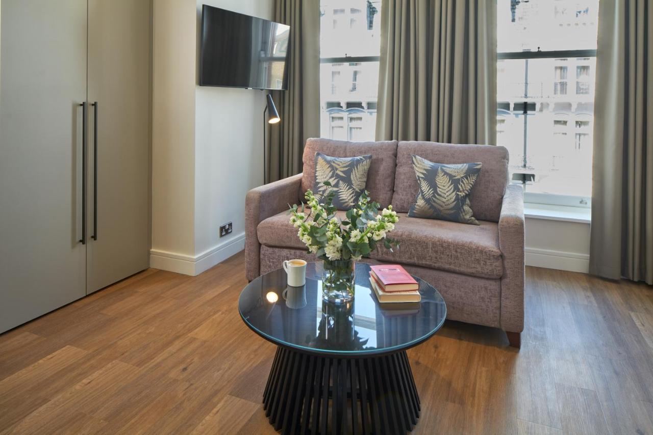 One Bedroom Open Plan Apartment with Sofa Bed