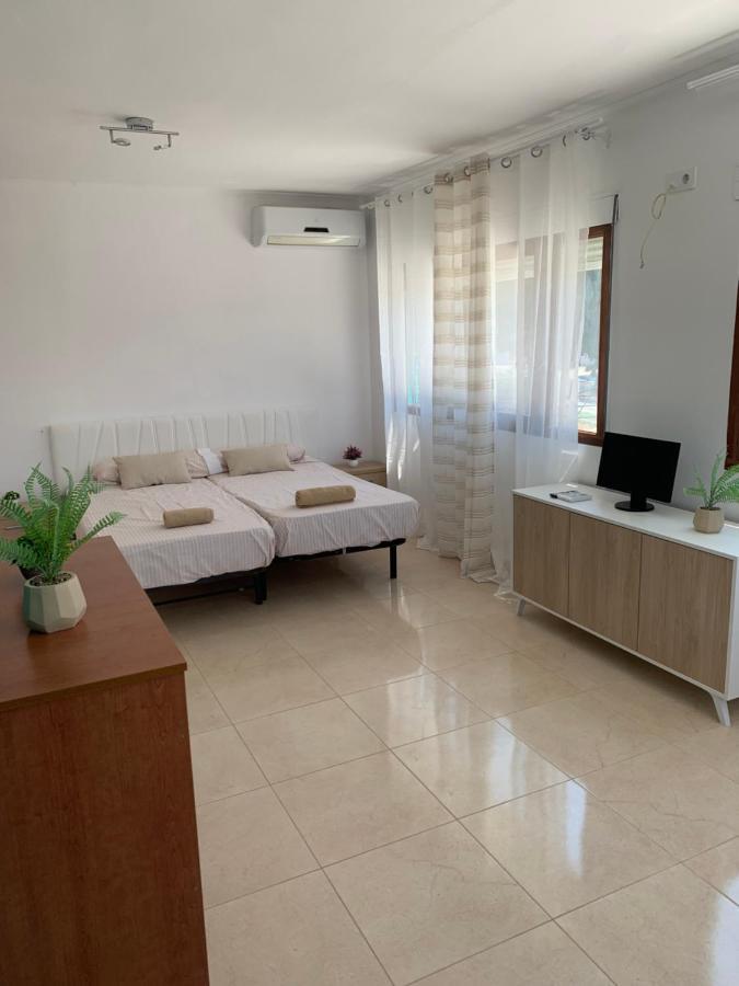 Habitación Familiar con vistas al jardín