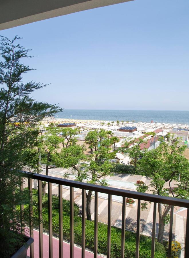 Superior Double Room Front Sea View